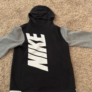 nike kids Xl hoodie